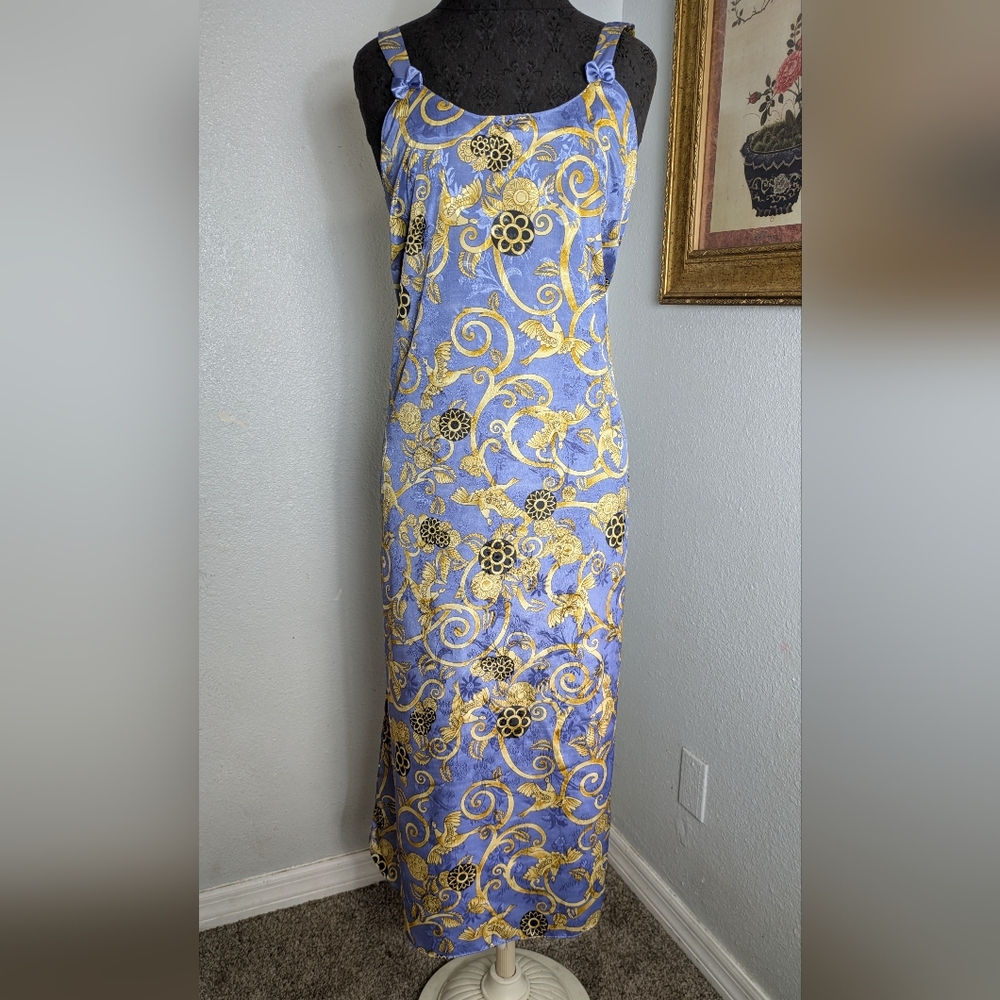 Vintage 1980s/ 90s Phoenix Rising Sky Blue and Gold Satin Slip Dress Peignor Set